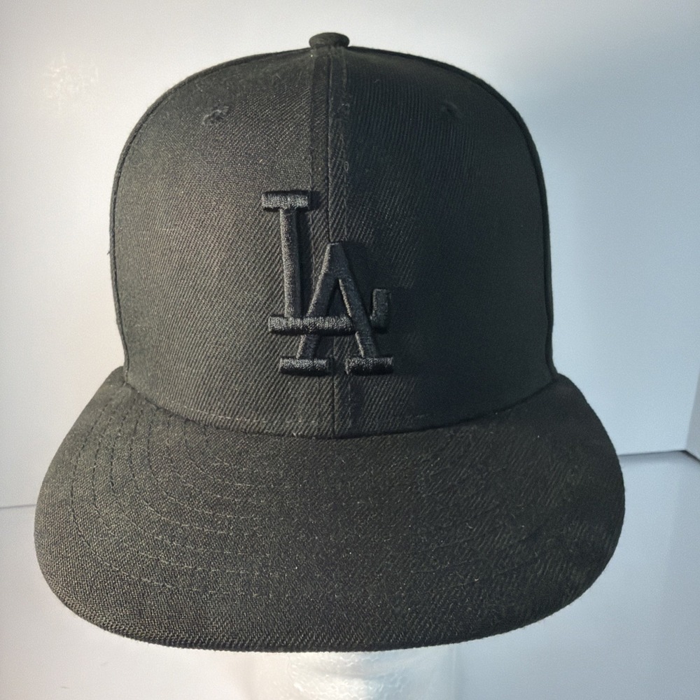 Los Angeles LA Dodgers Hat 6 7/8 Black Embroidered Logo 59Fifty Era Fitted Cap